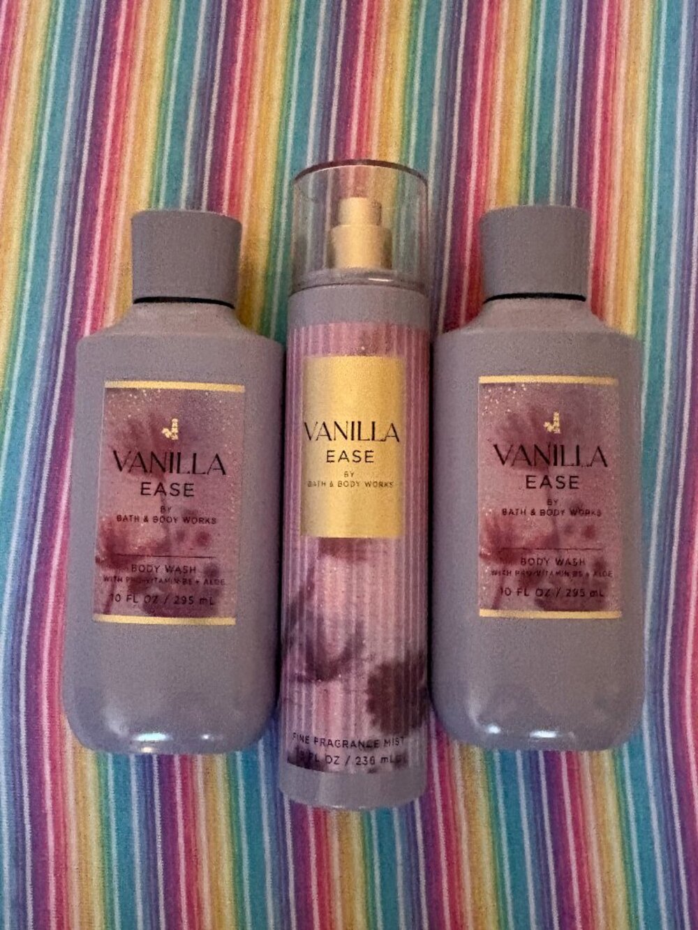 Bath and Body Works Vanilla Ease Body Wash (x2) and Fine Fragrance Mist